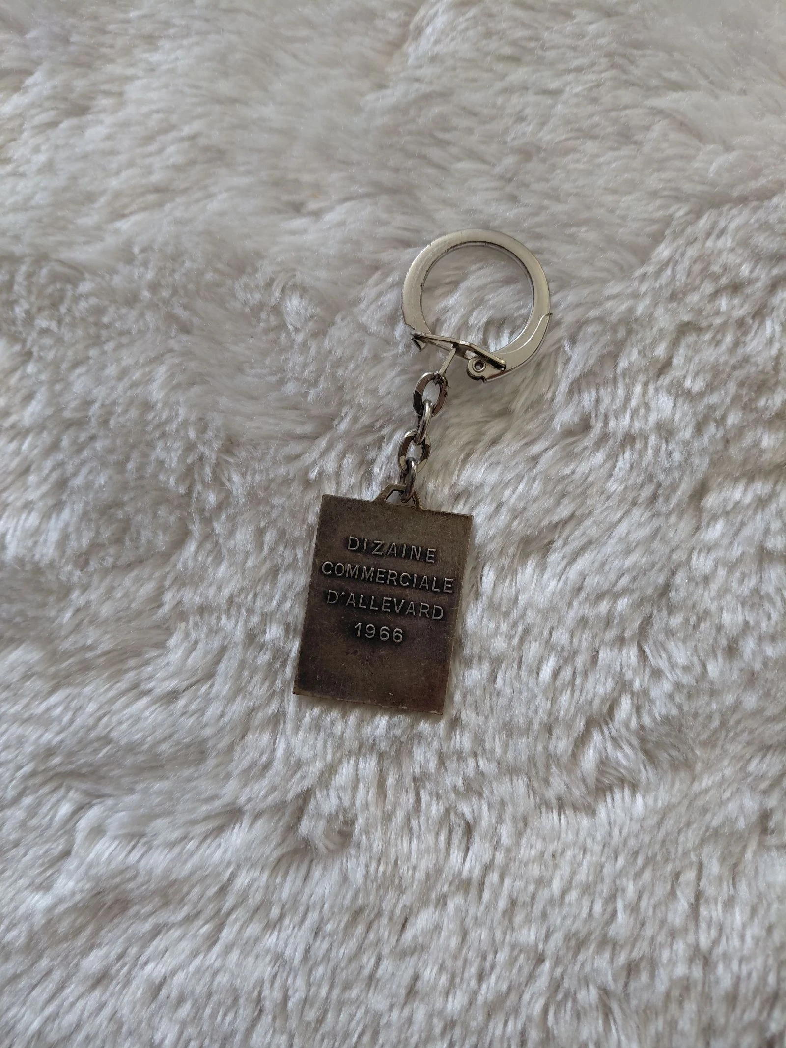 Chaveiro vintage colecionador dez comercial de Allevard – photo 2